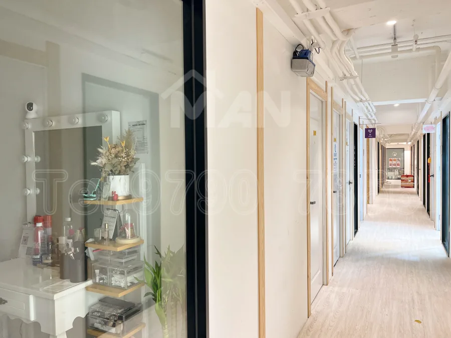 駱駝漆大廈 1座 Camel Paint Building Block I MANHKCOM 工廈租盤 觀塘租盤 觀塘租工作室 觀塘網店出租 觀塘多用途工作室出租 租觀塘樓上舖 觀塘工廈出租 觀塘工作室出租 觀塘studio出租 觀塘分租單位 租觀塘工作室 觀塘樓上網店出租 觀塘租樓上舖 觀塘樓上舖出租