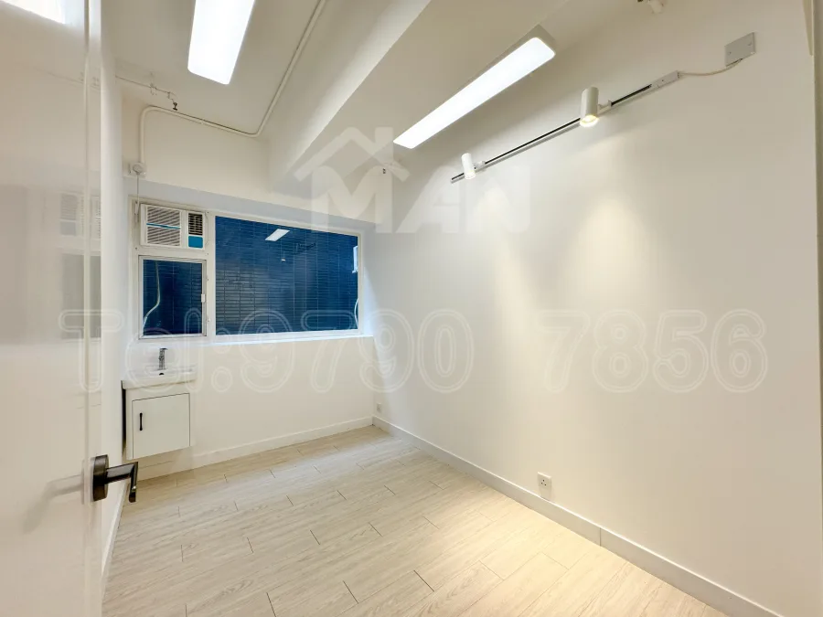 11H11 時運工業大廈 Selwyn Factory Building MANHKCOM 工廈租盤 觀塘租盤 觀塘租工作室 觀塘網店出租 觀塘多用途工作室出租 租觀塘樓上舖 觀塘工廈出租 觀塘工作室出租 觀塘studio出租 觀塘分租單位 租觀塘工作室 觀塘樓上網店出租 觀塘租樓上舖 觀塘樓上舖出租