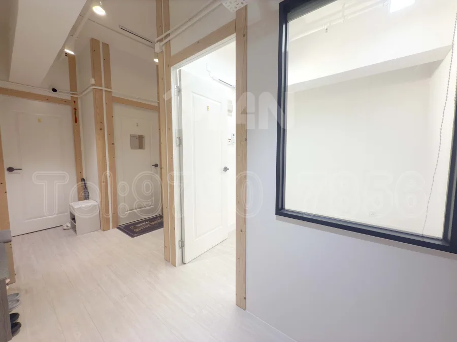 Rm.5E 美興工業大廈 Mai Hing Industrial Building MANHKCOM 工廈租盤 觀塘租盤 觀塘租工作室 觀塘網店出租 觀塘多用途工作室出租 租觀塘樓上舖 觀塘工廈出租 觀塘工作室出租 觀塘studio出租 觀塘分租單位 租觀塘工作室 觀塘樓上網店出租 觀塘租樓上舖 觀塘樓上舖出租