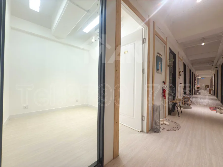 Rm.A10 有利中心 yau lee centre MANHKCOM 工廈租盤 觀塘租盤 觀塘租工作室 觀塘網店出租 觀塘多用途工作室出租 租觀塘樓上舖 觀塘工廈出租 觀塘工作室出租 觀塘studio出租 觀塘分租單位 租觀塘工作室 觀塘樓上網店出租 觀塘租樓上舖 觀塘樓上舖出租
