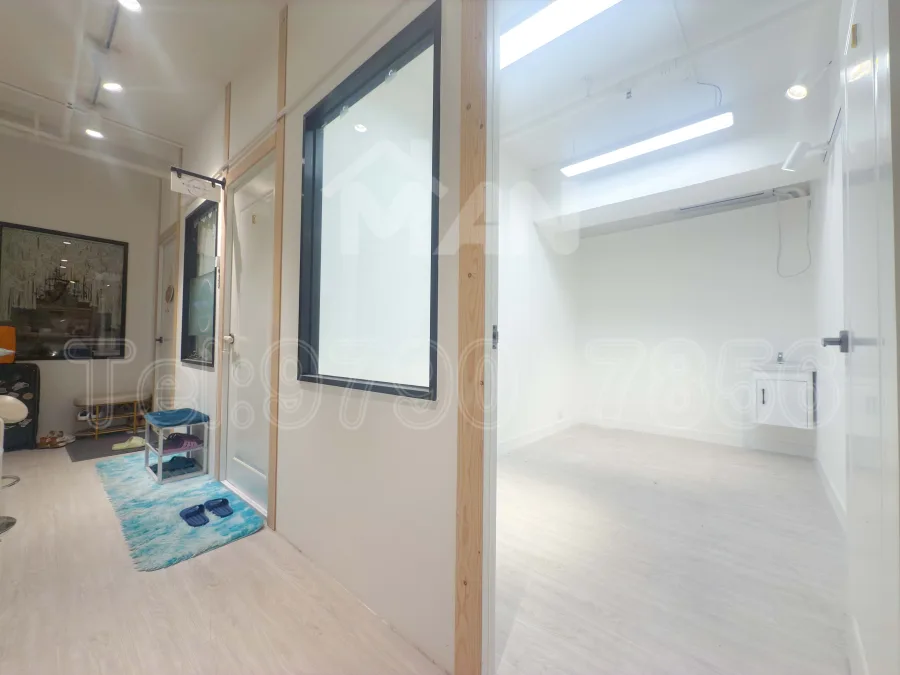 Rm.2J 華成工商中心 wah shing centre MANHKCOM 工廈租盤 觀塘租盤 觀塘租工作室 觀塘網店出租 觀塘多用途工作室出租 租觀塘樓上舖 觀塘工廈出租 觀塘工作室出租 觀塘studio出租 觀塘分租單位 租觀塘工作室 觀塘樓上網店出租 觀塘租樓上舖 觀塘樓上舖出租