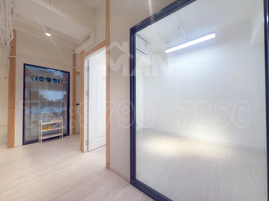 Rm.D27 萬年工業大廈 Manning Industrial Building MANHKCOM 工廈租盤 觀塘租盤 觀塘租工作室 觀塘網店出租 觀塘多用途工作室出租 租觀塘樓上舖 觀塘工廈出租 觀塘工作室出租 觀塘studio出租 觀塘分租單位 租觀塘工作室 觀塘樓上網店出租 觀塘租樓上舖 觀塘樓上舖出租