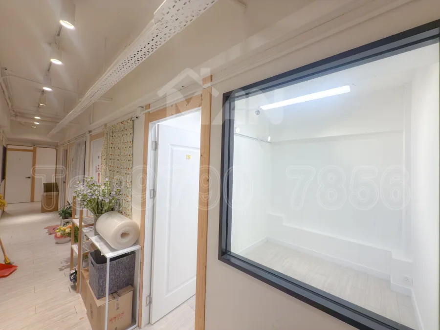 Rm.B18 萬年工業大廈 Manning Industrial Building MANHKCOM 工廈租盤 觀塘租盤 觀塘租工作室 觀塘網店出租 觀塘多用途工作室出租 租觀塘樓上舖 觀塘工廈出租 觀塘工作室出租 觀塘studio出租 觀塘分租單位 租觀塘工作室 觀塘樓上網店出租 觀塘租樓上舖 觀塘樓上舖出租