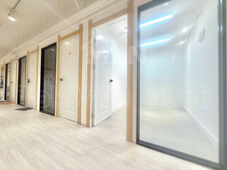 Rm.A5 開聯工業中心 hoi luen industrial centre MANHKCOM 工廈租盤 觀塘租盤 觀塘租工作室 觀塘網店出租 觀塘多用途工作室出租 租觀塘樓上舖 觀塘工廈出租 觀塘工作室出租 觀塘studio出租 觀塘分租單位 租觀塘工作室 觀塘樓上網店出租 觀塘租樓上舖 觀塘樓上舖出租