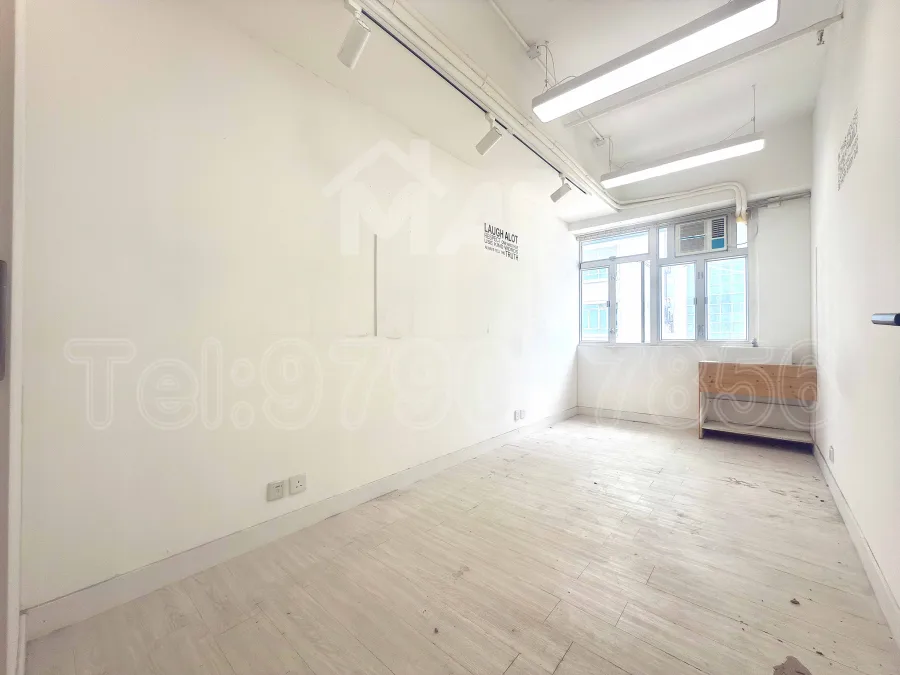 Rm.B21 萬年工業大廈 Manning Industrial Building MANHKCOM 工廈租盤 觀塘租盤 觀塘租工作室 觀塘網店出租 觀塘多用途工作室出租 租觀塘樓上舖 觀塘工廈出租 觀塘工作室出租 觀塘studio出租 觀塘分租單位 租觀塘工作室 觀塘樓上網店出租 觀塘租樓上舖 觀塘樓上舖出租