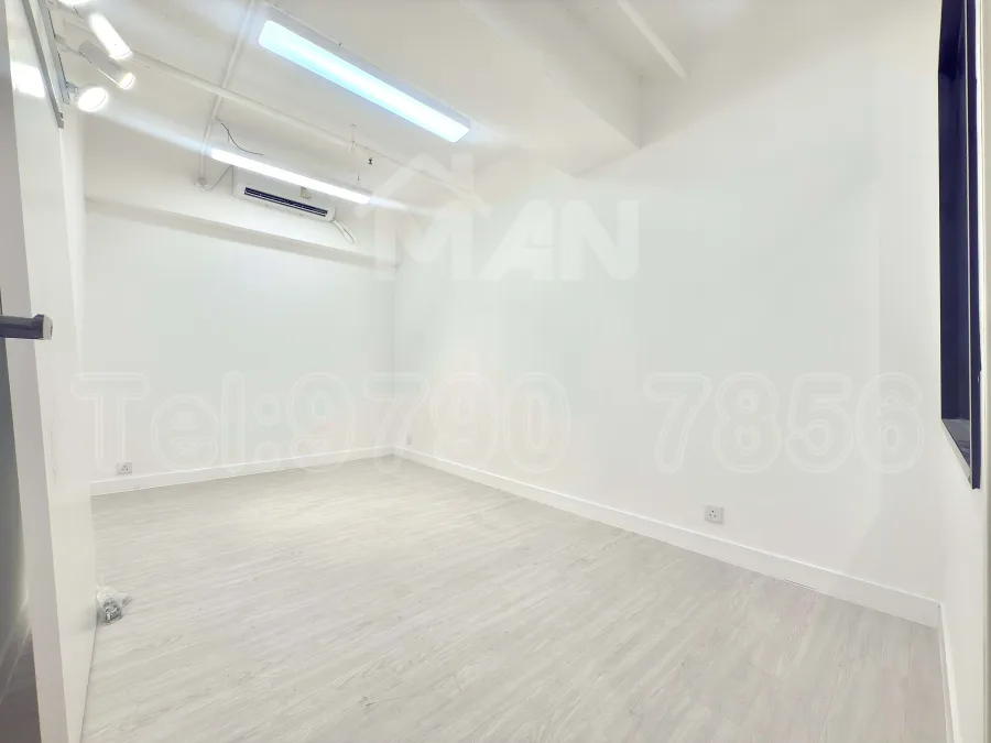 Rm.2Q 華成工商中心 wah shing centre MANHKCOM 工廈租盤 觀塘租盤 觀塘租工作室 觀塘網店出租 觀塘多用途工作室出租 租觀塘樓上舖 觀塘工廈出租 觀塘工作室出租 觀塘studio出租 觀塘分租單位 租觀塘工作室 觀塘樓上網店出租 觀塘租樓上舖 觀塘樓上舖出租