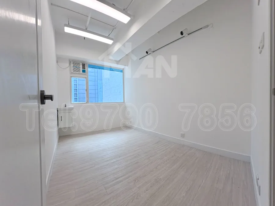 Rm.D12 萬年工業大廈 Manning Industrial Building MANHKCOM 工廈租盤 觀塘租盤 觀塘租工作室 觀塘網店出租 觀塘多用途工作室出租 租觀塘樓上舖 觀塘工廈出租 觀塘工作室出租 觀塘studio出租 觀塘分租單位 租觀塘工作室 觀塘樓上網店出租 觀塘租樓上舖 觀塘樓上舖出租