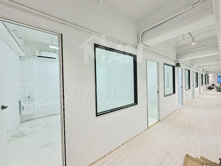 有利中心 yau lee centre MANHKCOM 工廈租盤 觀塘租盤 觀塘租工作室 觀塘網店出租 觀塘多用途工作室出租 租觀塘樓上舖 觀塘工廈出租 觀塘工作室出租 觀塘studio出租 觀塘分租單位 租觀塘工作室 觀塘樓上網店出租 觀塘租樓上舖 觀塘樓上舖出租